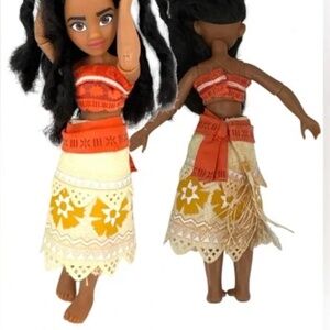Moana Disney Store doll - super detailed real grass skirt Disney princess